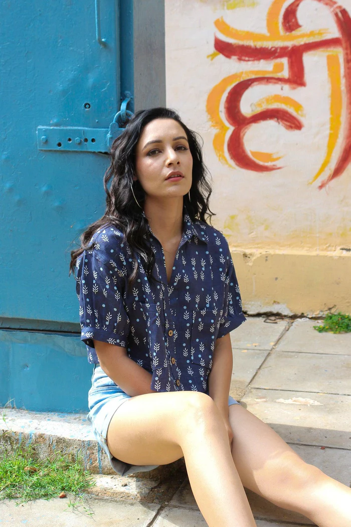 Navy Printed Linen Crop Top 3