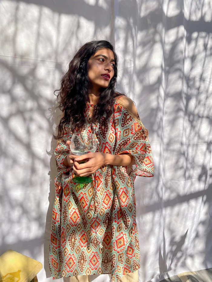 Zuhi - Mint Ikat Cold Shoulder Short Kaftan 7